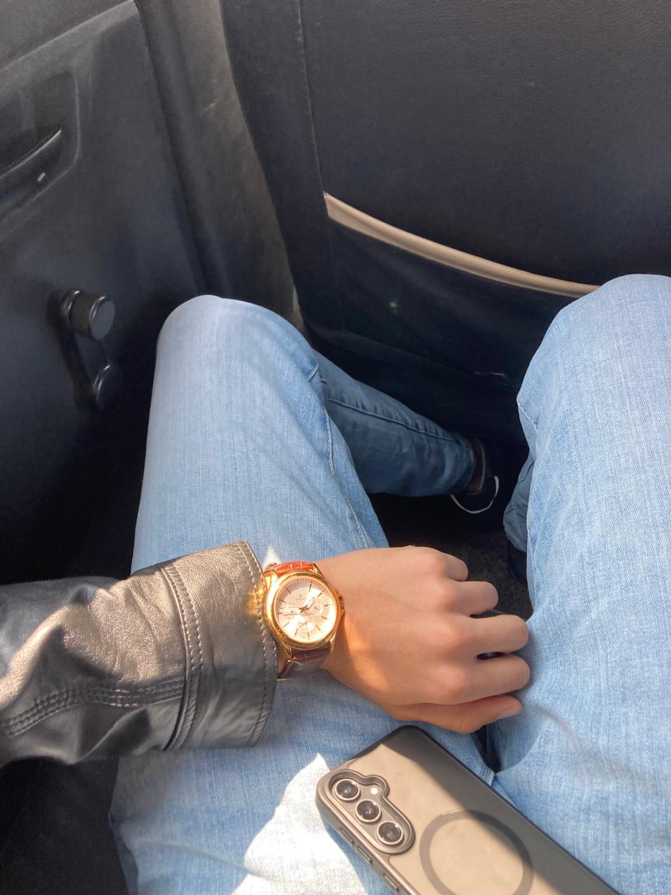 Watch / Hands Insert